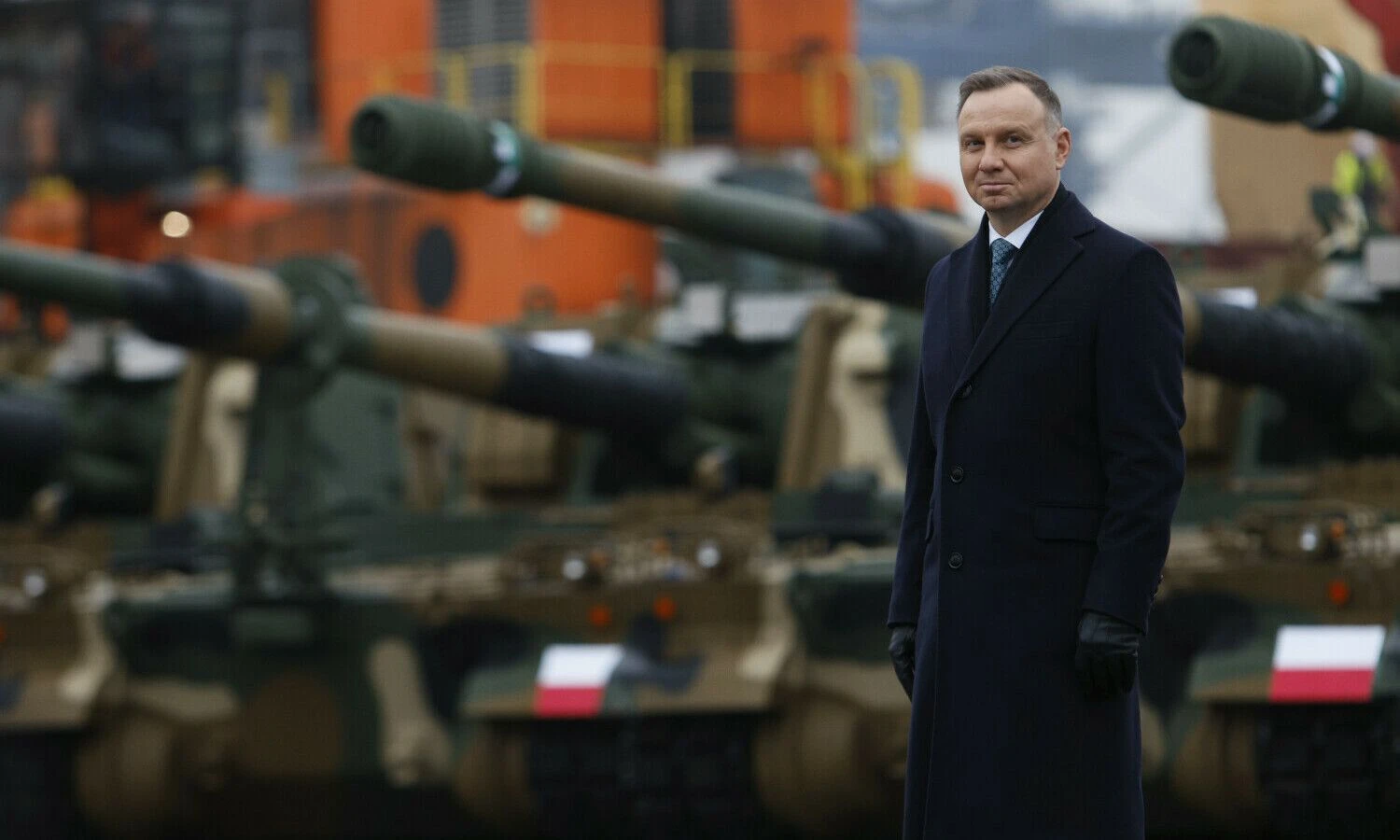 Lenkijos prezidentas Andrzejus Duda per ginklų pristatymo ceremoniją Gdynės uoste. Michalo Dyjuko („AP Photo“ / „Scanpix“) nuotr.