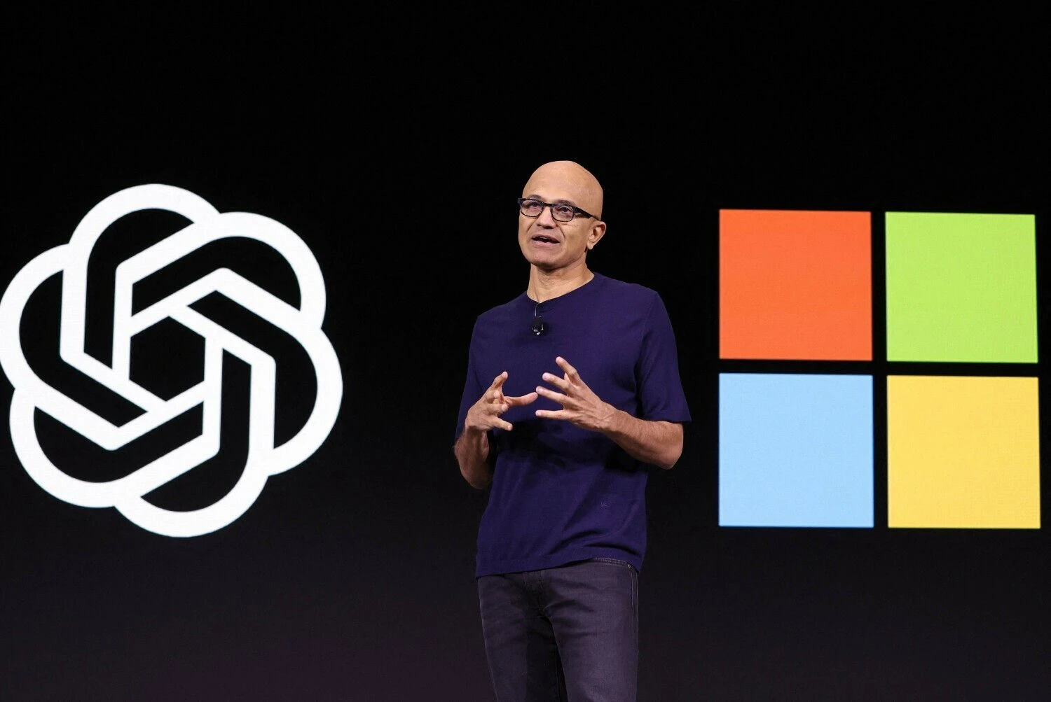 Satya Nadella, „Microsoft“ vadovas. Justino Sullivano („Getty Images“ / AFP / „Scanpix“) nuotr.