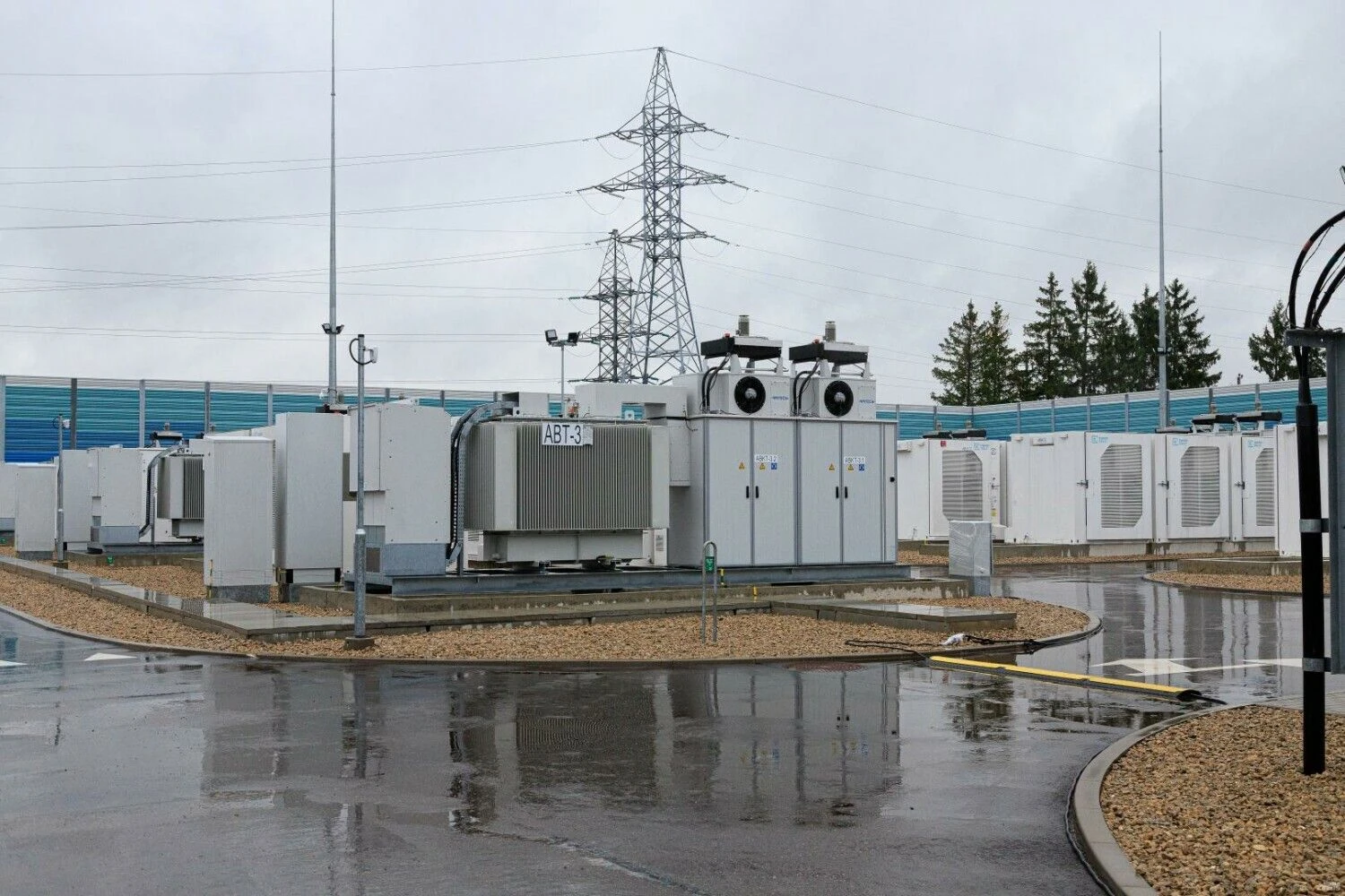 „Energy cells“ baterijų parkas. Vladimiro Ivanovo (VŽ) nuotr.