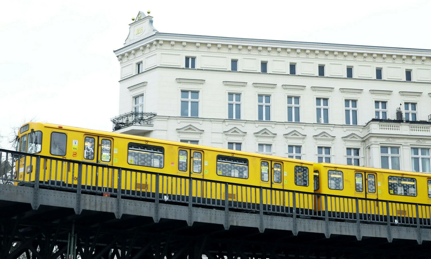U-Bahn metro traukinys Berlyne, 2022 m. Sabine Gudath (IMAGO / „Scanpix“) nuotr.