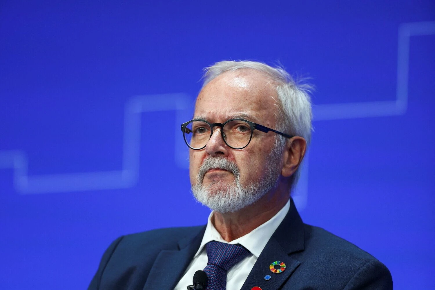 Werneris Hoyeris, buvęs EIB vadovas. Hannos McKay („Reuters“ / „Scanpix“) nuotr.