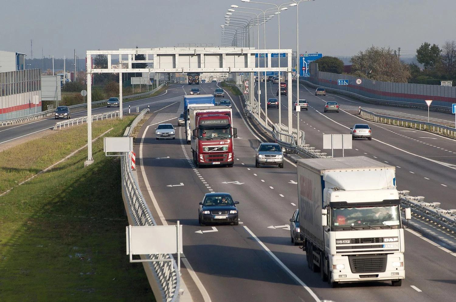 Transporto sektoriaus darbuotojų komandiruotėms ES taikys išimtį. Algimanto Kalvaičio (VŽ) nuotr.