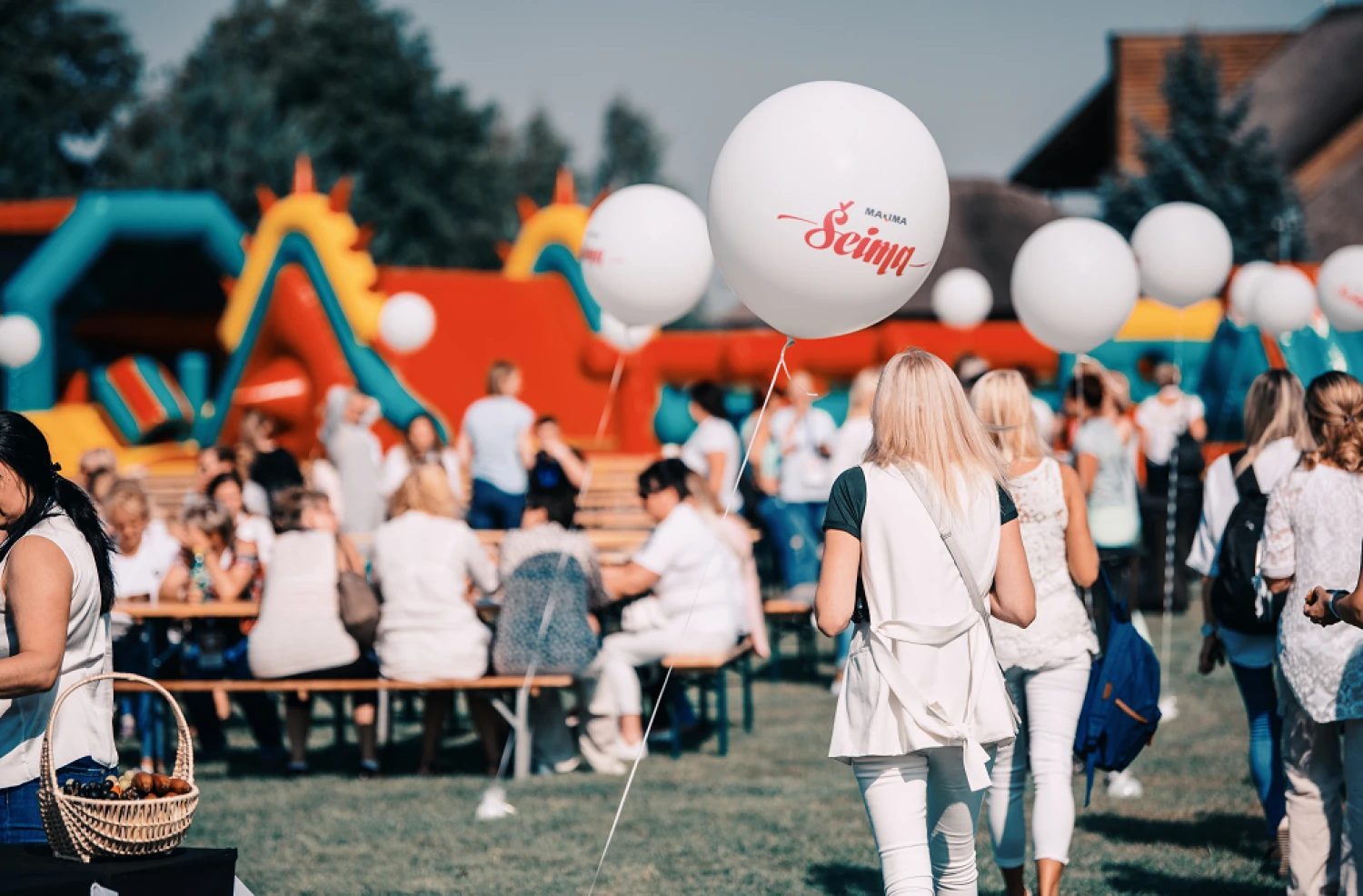 Daugiau nei 150 „Maximos LT“ darbuotojų dalyvavo asmeninių tikslų kėlimosi sesijoje, iš kurių buvo suformuoti ir pagrindiniai įmonės tikslai.