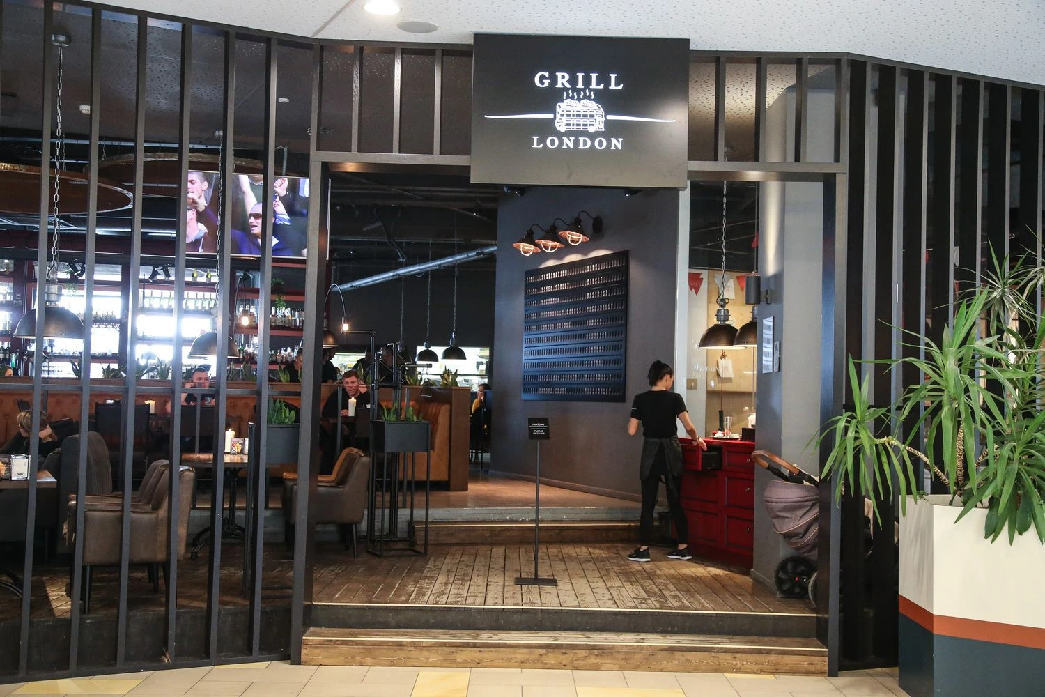 Grill London restoranas. Vladimiro Ivanovo (VŽ) nuotr.