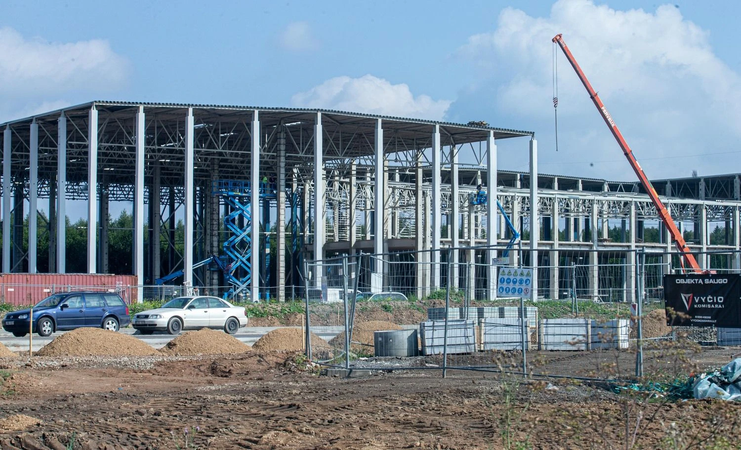 Apie naujus investicinius projektus skelbiama beveik kiekvieną mėnesį. Juditos Grigelytės (VŽ) nuotr.