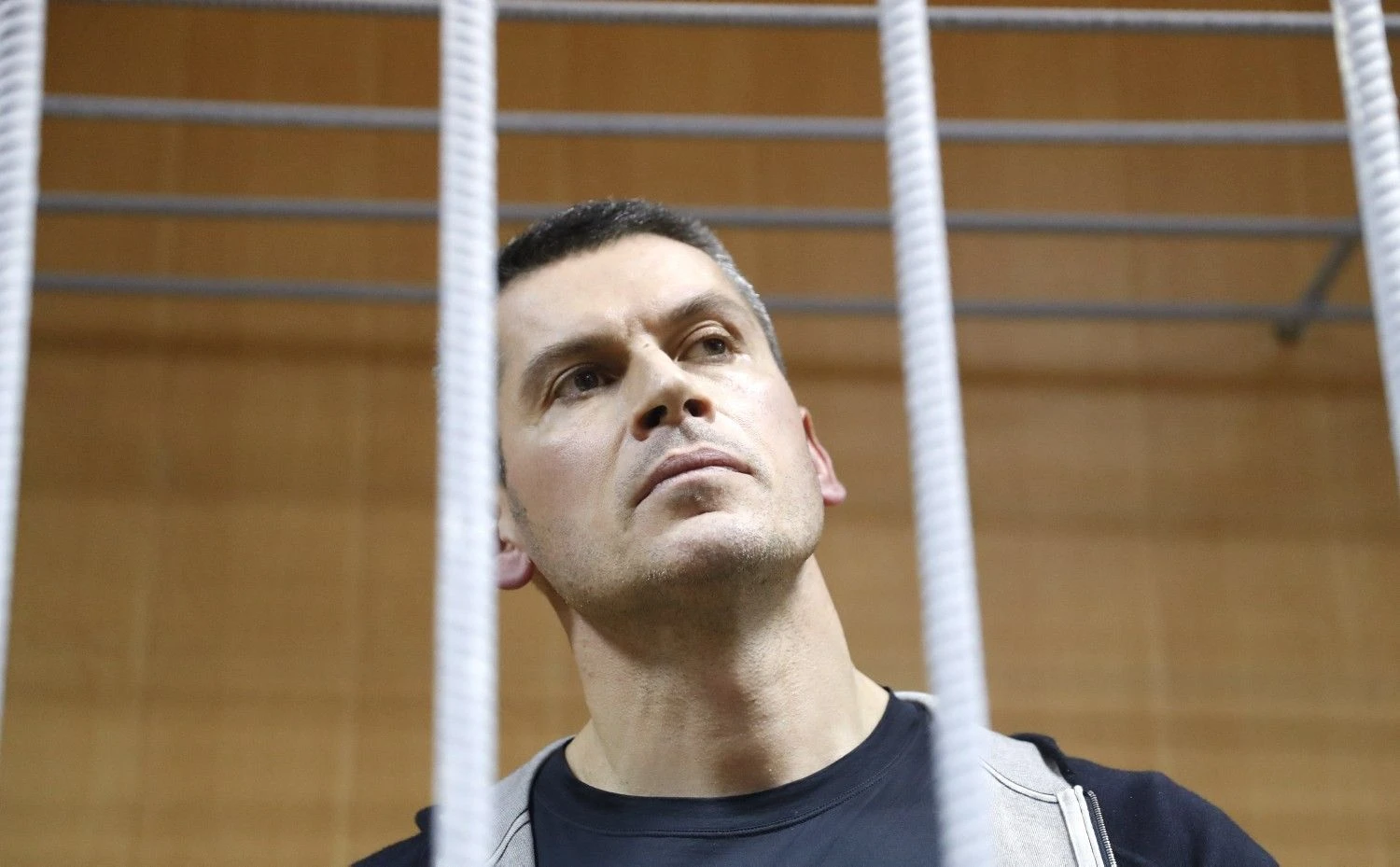 Zijavudinas Magomedovas teisme Maskvoje. Tatjanos Makejevos („Reuters“ / „Scanpix“) nuotr.