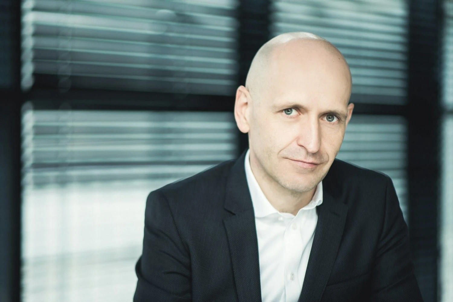 Šiandien statybų versle svarbiausia gebėti efektyviai pasitelkti inovacijas ir tinkamai pasirūpinti darbų sauga, įsitikinęs „Conrestos“ vadovas Lukas Laukaitis.