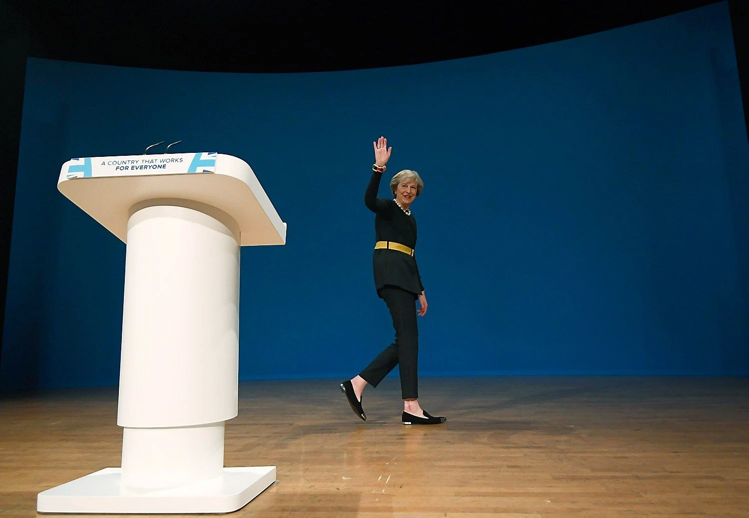 Theresa May – veiksmingai dirbanti, tačiau į akis nekrintanti vidaus reikalų ministrė nuo 2010 iki 2016 m. „Reuters“ nuotr. 
