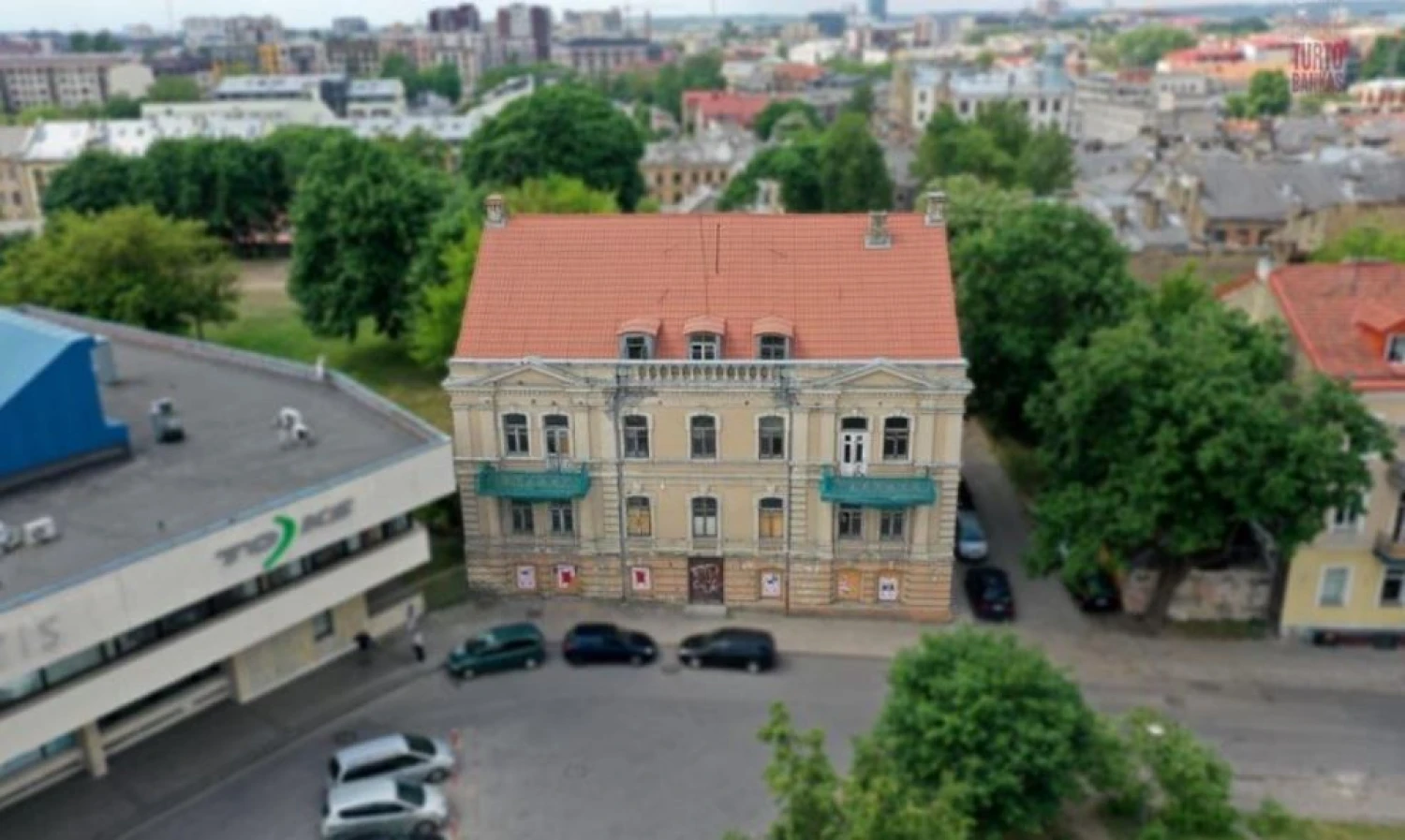 Aukcione parduotas administracinis pastatas. Turto banko nuotr.