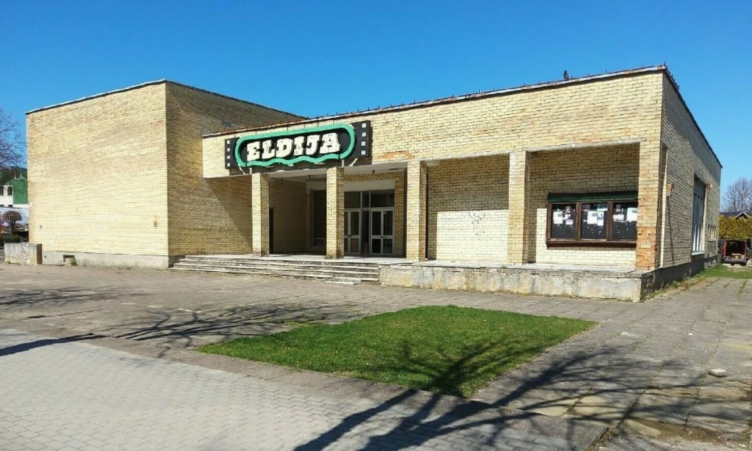 Aukcione pardavinėtas kino teatras. Savivaldybės nuotr.