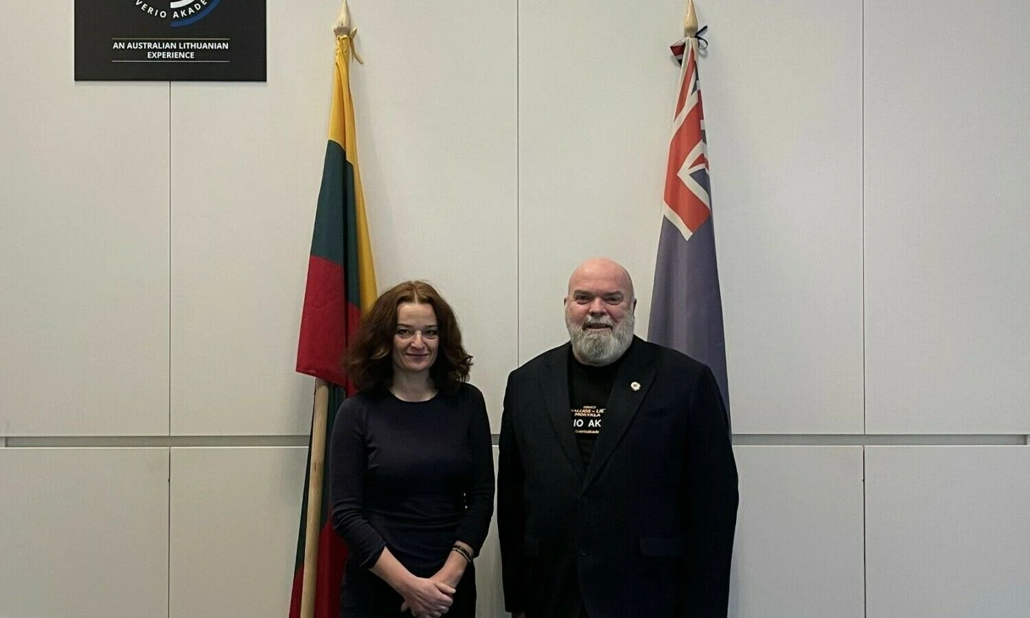 Stephenas Lee ir Rūta Gustainienė, VšĮ „Guliverio akademija“ įkūrėjai. Įstaigos nuotr.