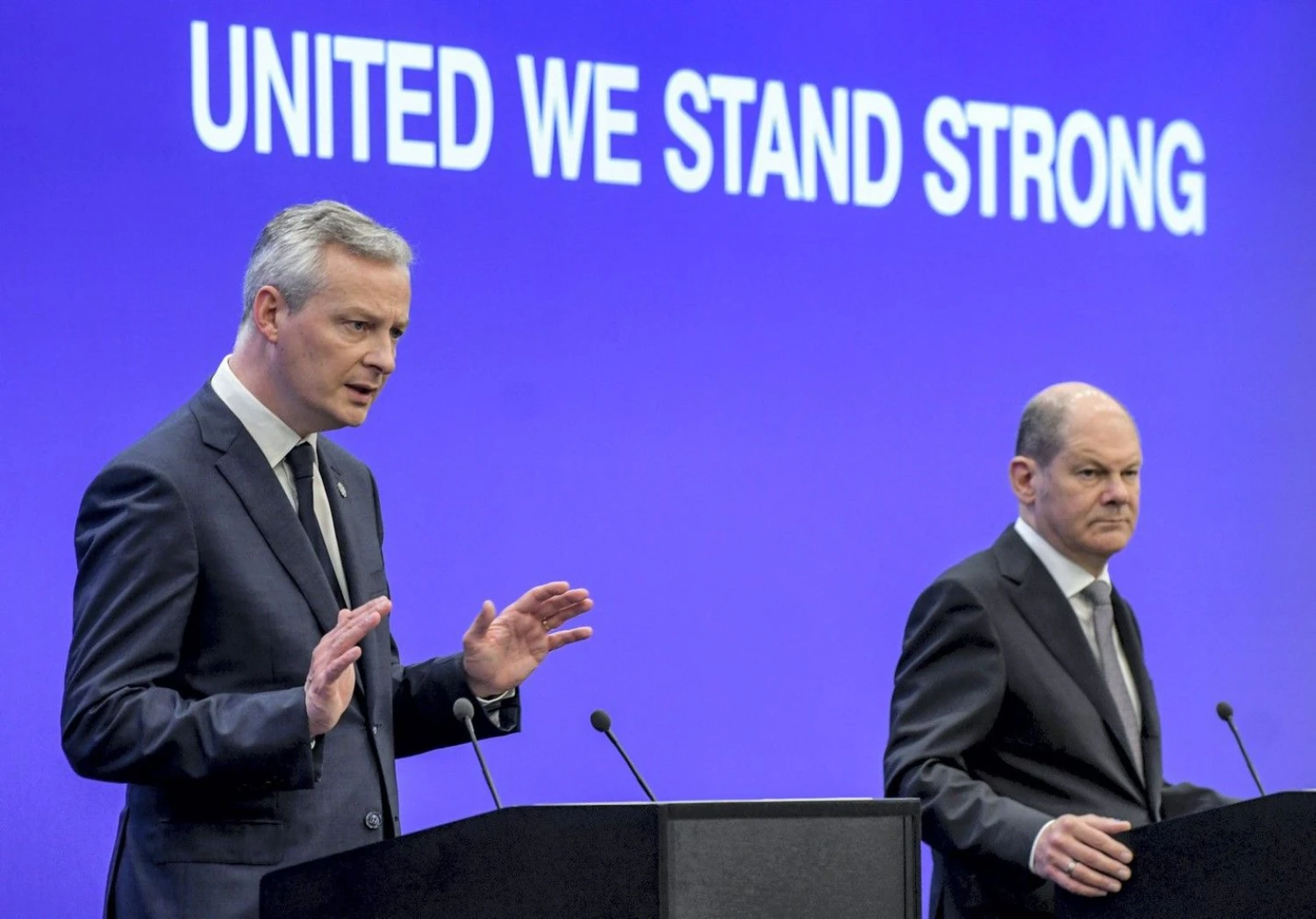 Finansinių snadorių mokesčio ateities priklausys ir nuo Bruno Le Maire, Prancūzijos finansų ministro, bei jo kolegos iš Vokietijos Olafo Scholzo sutarimo. Nikolajaus Doičinovo („Reuters“ / „Scanpix“) nuotr.