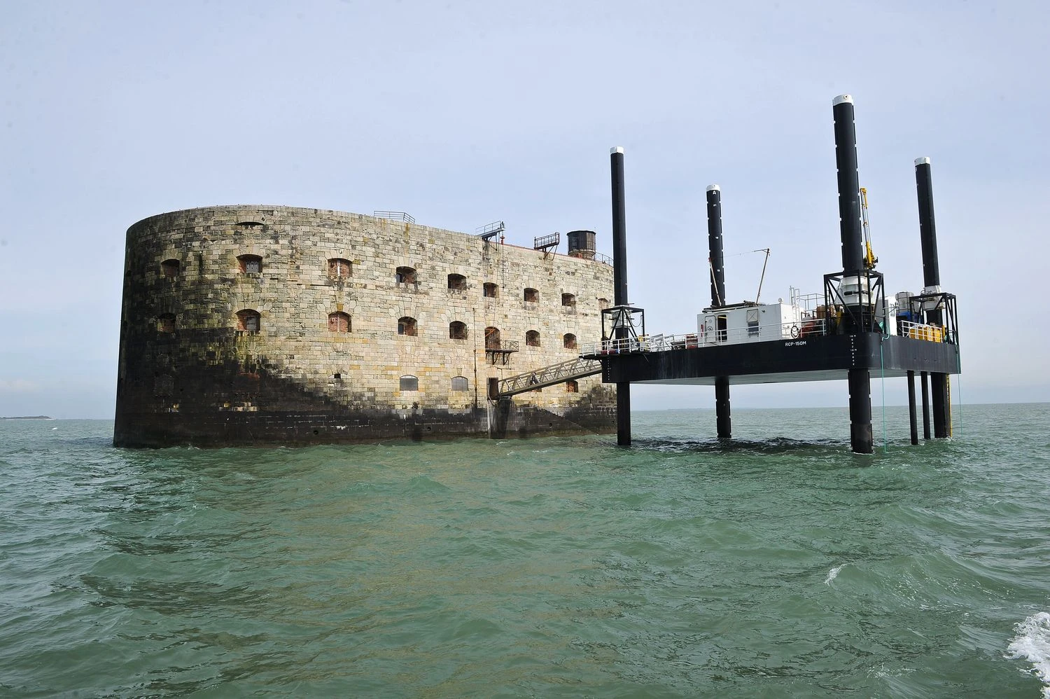 XVIII a. pastatytas Boyard‘o fortas tarp d‘Aixo ir Olerono salų turėjo apsaugoti La Rošelį nuo antpuolių. „Scanpix“ nuotr. 