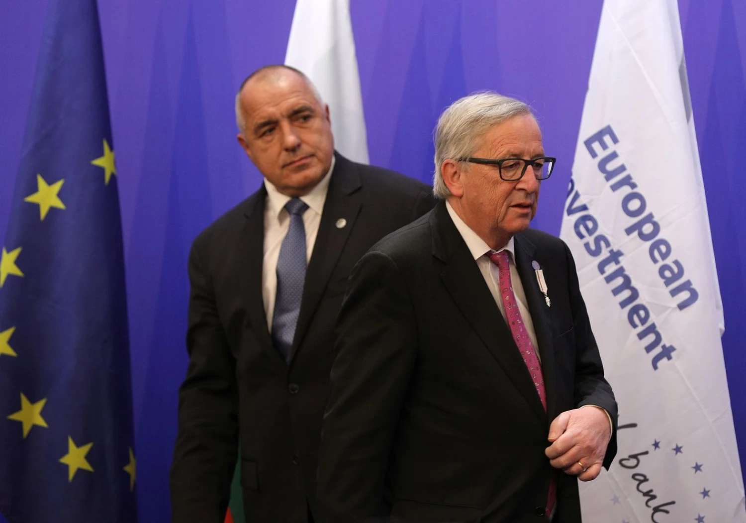 EK vadovas Jeanas Claude‘as Junckeris ir Bulgarijos premjeras Boyko Borisovas (kairėje). Stojano Nenovo („Reuters“ / „Scanpix“) nuotr.