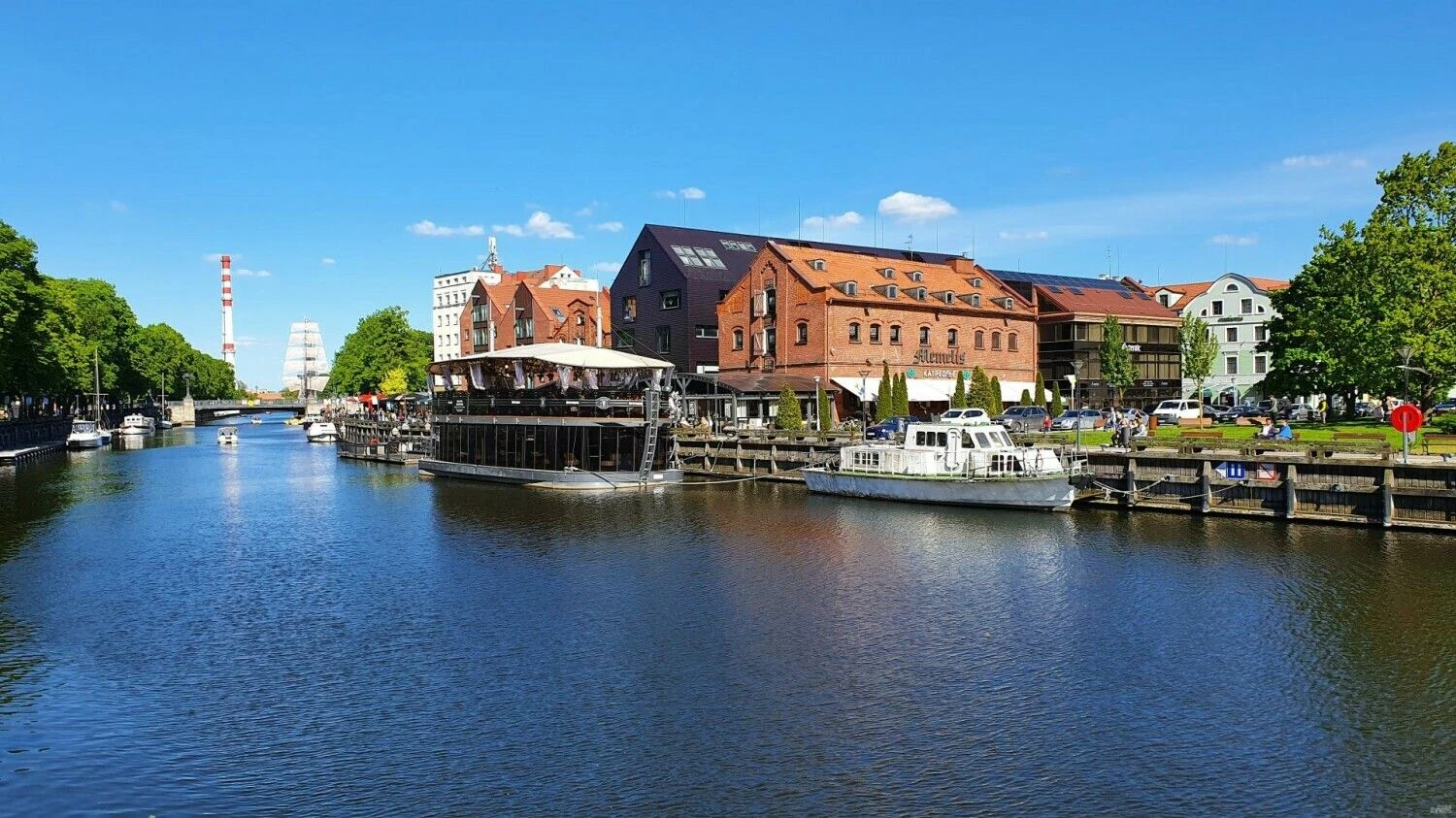 Pavasarį Danėje pradės kursuoti elektriniai vandens autobusai. Lino Butkaus (VŽ) nuotr.