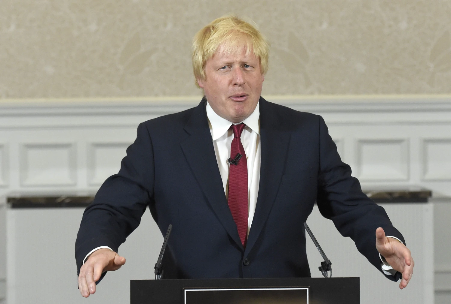 JK vidaus reikalų sekretorė Theresa May. Peterio Nichollso („Reuters“ / „Scanpix“) nuotr.