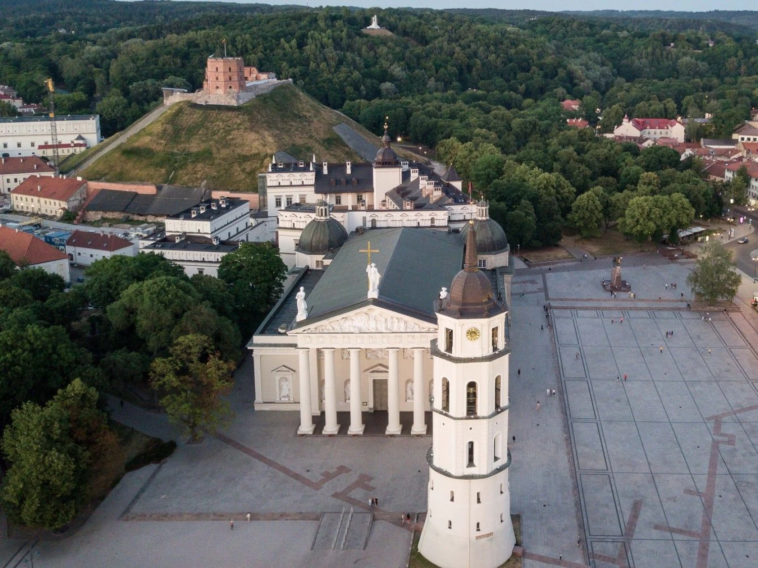Vilniaus miestas. Katedros aikštė. Vladimiro Ivanovo (VŽ) nuotr.