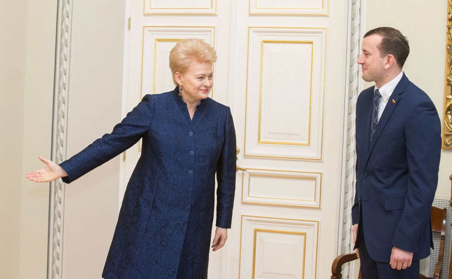 Apie planuojamą Turizmo departamento pertvarką naujasis ūkio ministras Virginijus Sinkevičius užsiminė gruodį susitikęs su jį ministru paskyrusia prezidente Dalia Grybauskaite. Juditos Grigelytės (VŽ) nuotr.