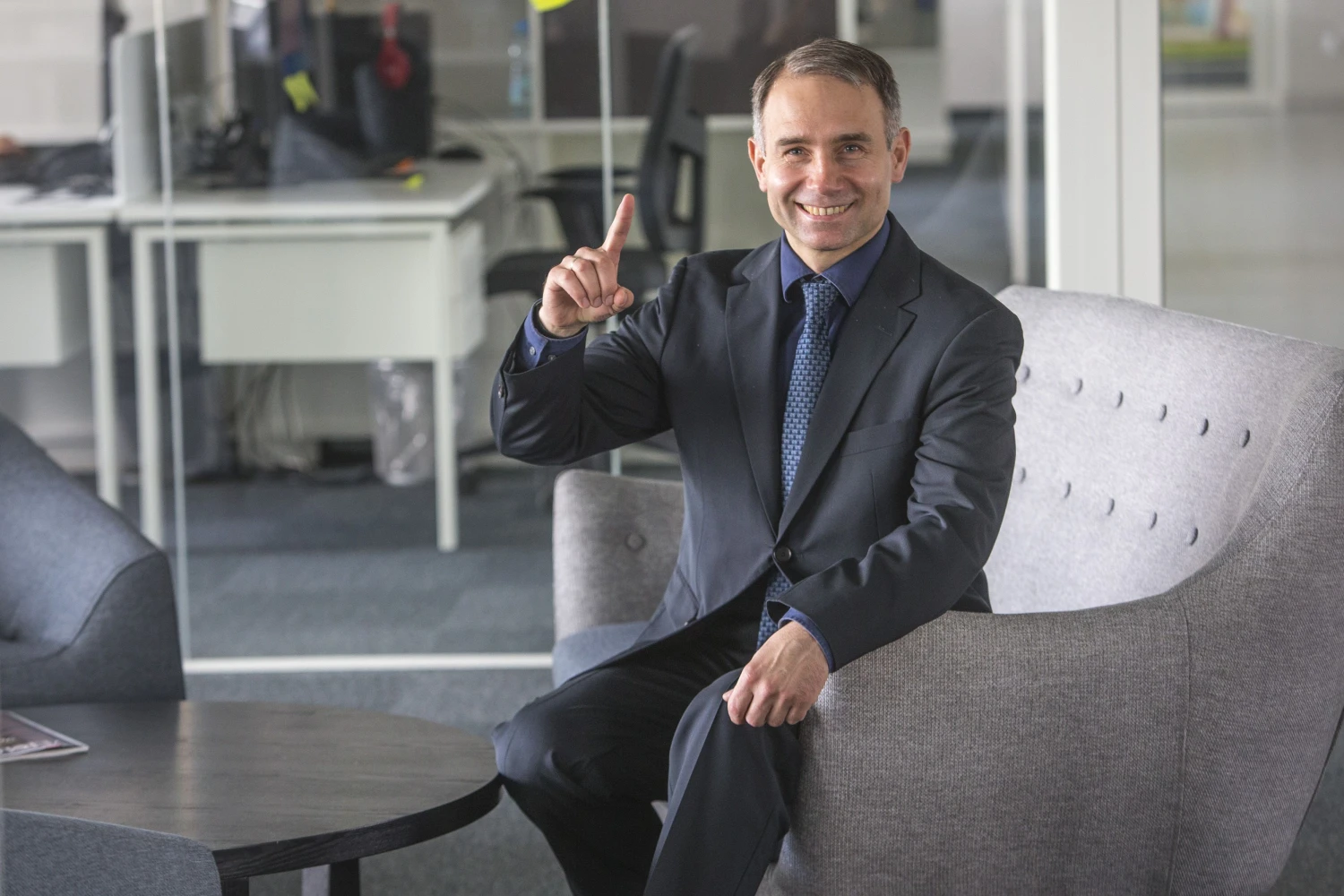 Petras Masiulis, UAB „Tele2“ generalinis direktorius: „Tikinčiajam lengviau rūpintis žmonėmis, nes jis supranta, kad Dievas juo rūpinasi. O netikintis to nežino, jis yra labiau pažeidžiamas, jam daug sunkiau priimti gyvenimo iššūkius.“  Vladimiro Ivanovo (VŽ) nuotr.