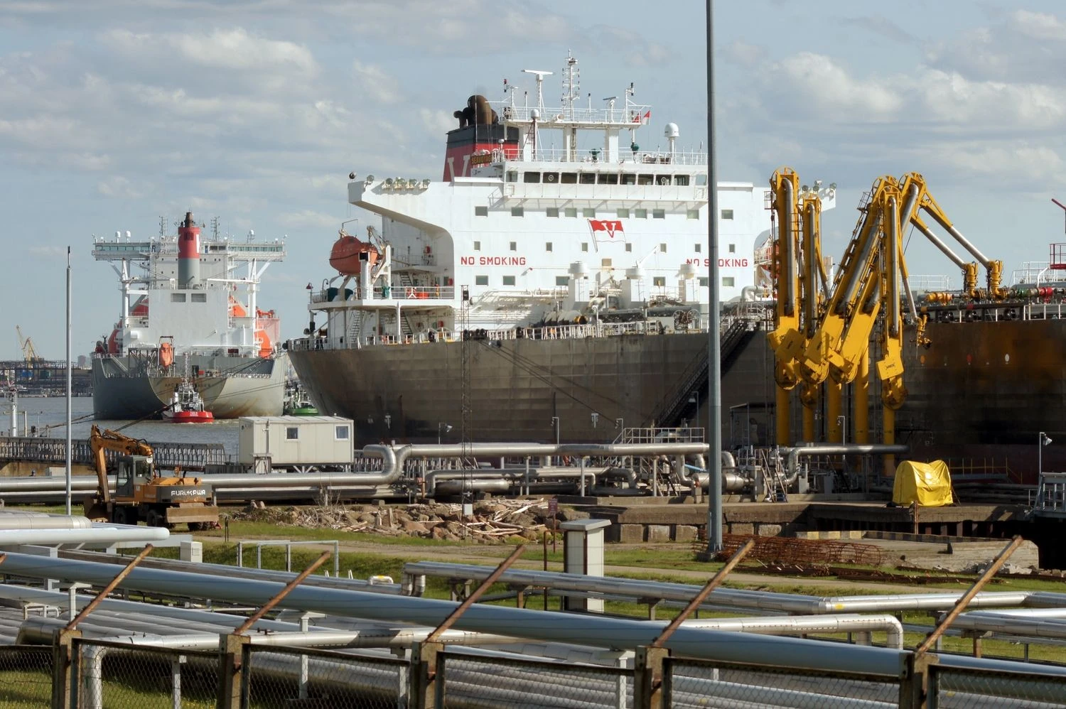 Nauji projektai su „Klaipėdos nafta“ konkuruos, tačiau strateginės perspektyvos nepakeis. Vladimiro Ivanovo (VŽ) nuotr.