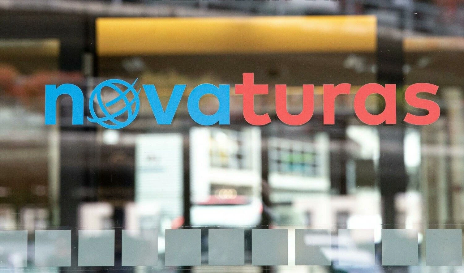 „Novaturo“ logotipas. Juditos Grigelytės (VŽ) nuotr.