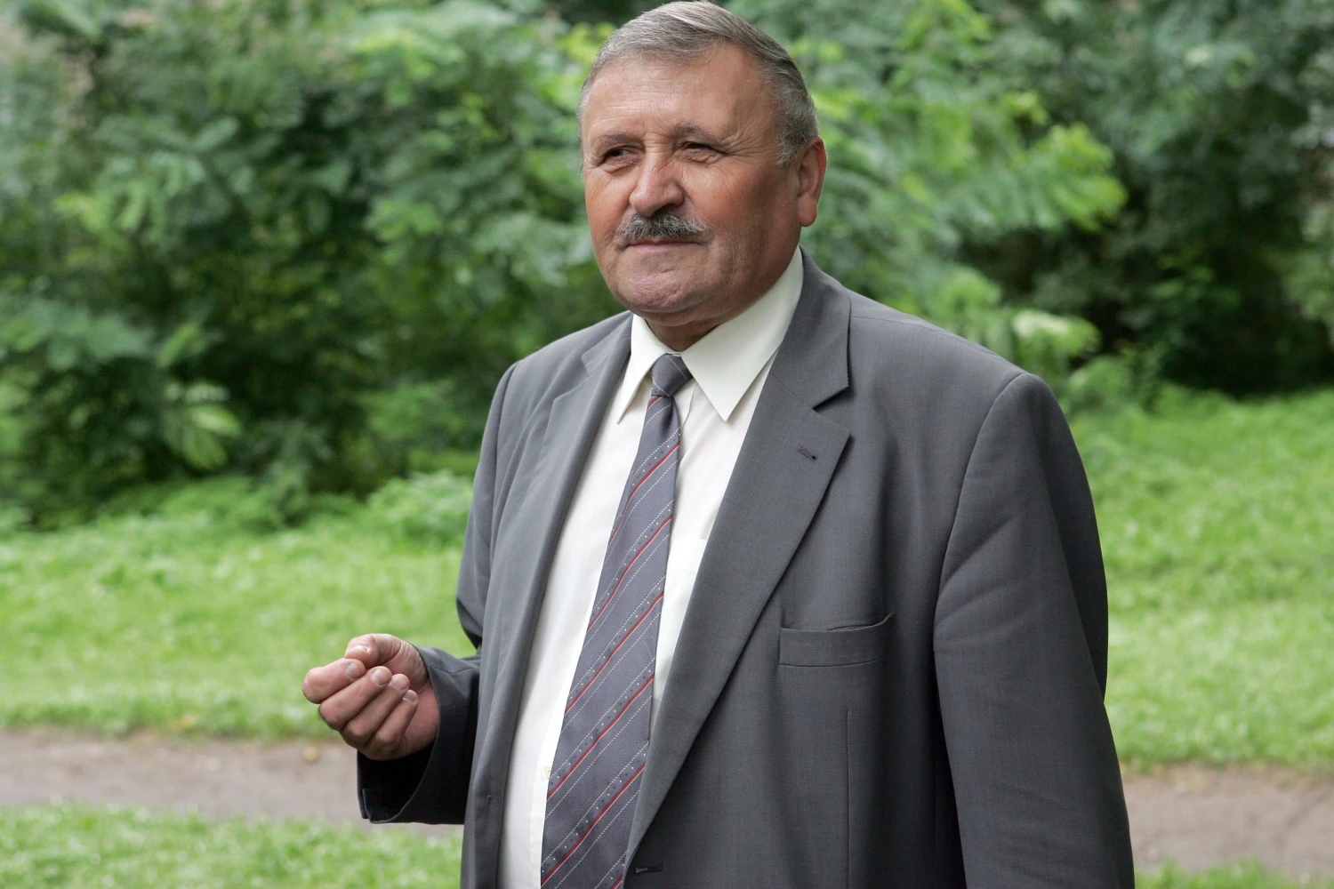 Kazimiero Spetylos, Lietuvos bitininkų sąjungos viceprezidento, teigimu, penktadalis Lietuvoje esančių bitininkystės ūkių turi apie 100 bičių šeimų, o abiejų rankų pirštais galima suskaičiuoti tuos, kurie turi 500–1.000 bičių šeimų. VLADIMIRO IVANOVO (VŽ) NUOTR.
