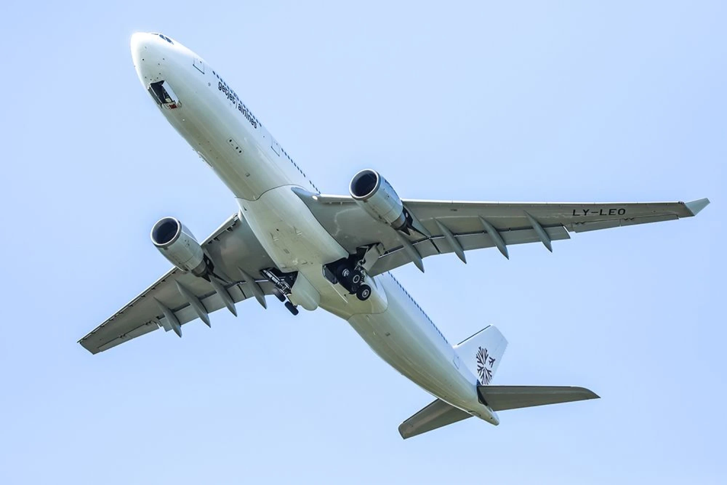 „GetJet“ bendrovės „Airbus A330“ skraidys „Tunisair“ reisais. Aro Radevičiaus nuotr.