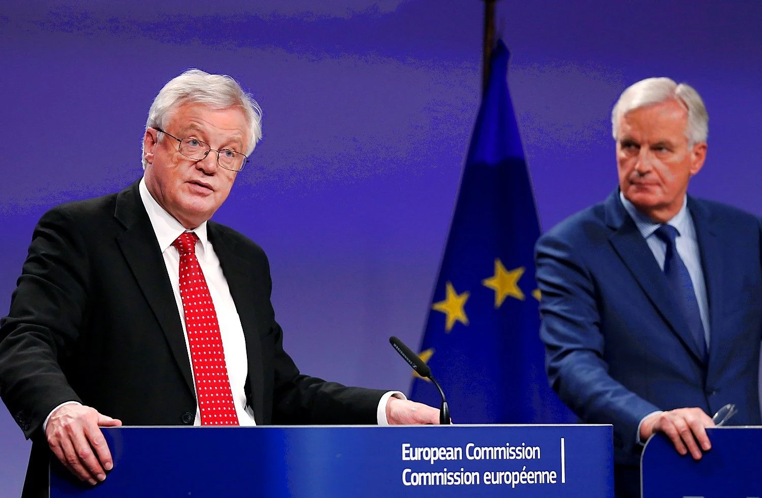 Davidas Davisas ir Michelis Barnier, JK ir ES derybininkai. Francois Lenoir („Reuters“ / „Scanpix“) nuotr.