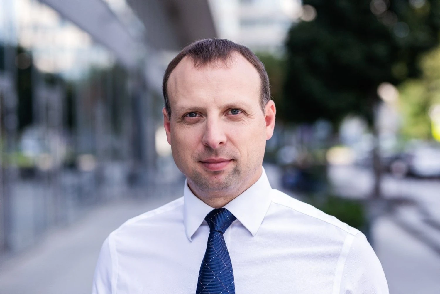 Dr. Vilius Benetis, kibernetinio saugumo bendrovės „NRD Cyber Security“ vadovas sako, kad programišiai, kaip ir virusas, nejaučia ribų, į žmogų ar bendrovę jie gali nusitaikyti iš bet kurio pasaulio kampelio. Bendrovės nuotr.