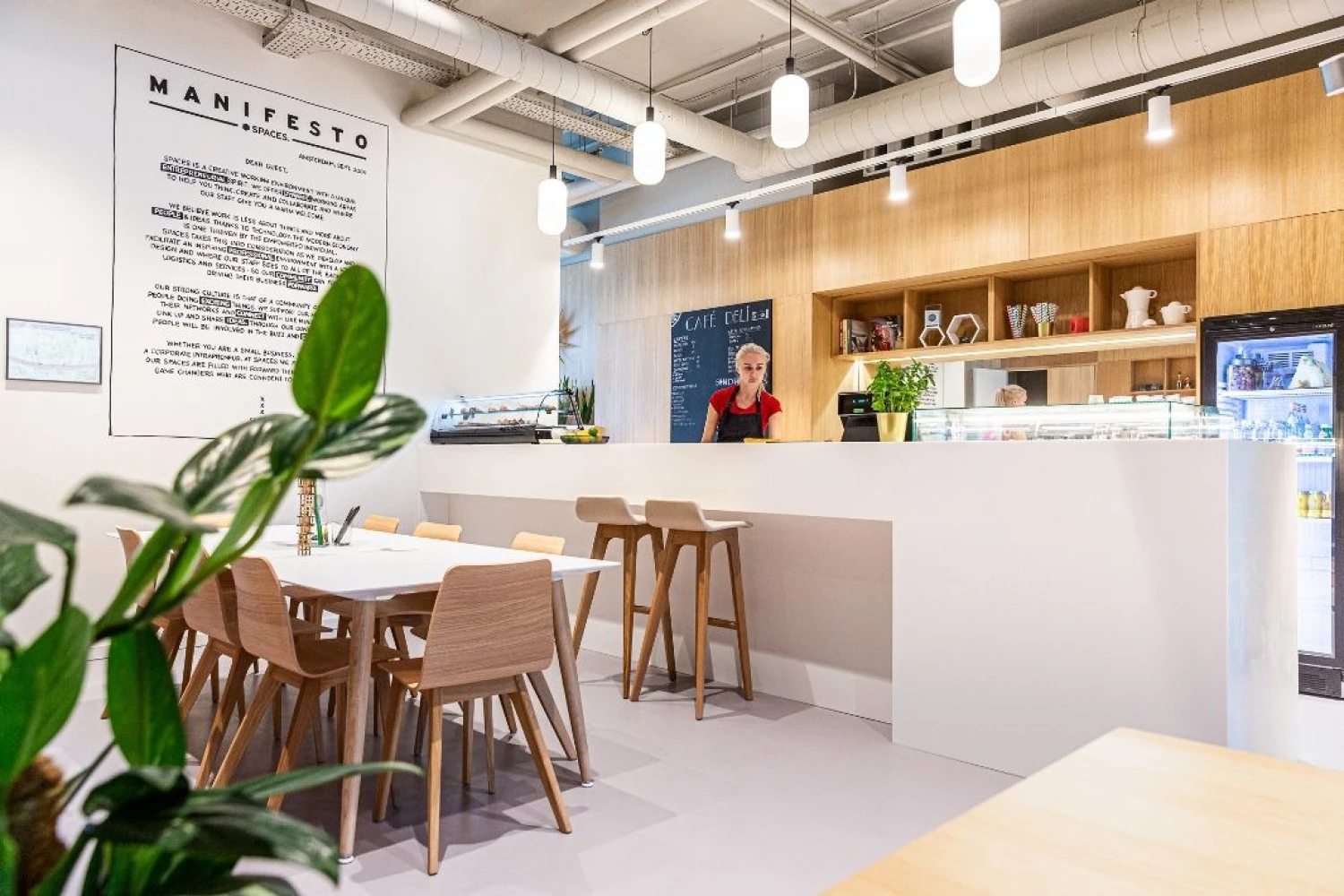 Pirmoji „Spaces“ erdvė Baltijos šalyse. Mindaugo Mikulėno (bendrovės) nuotr.