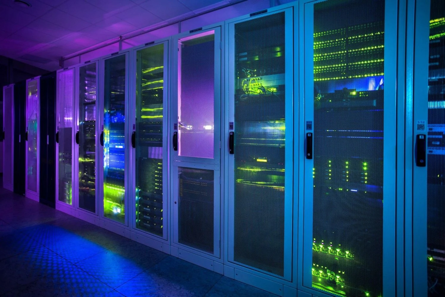 Planuojama Telecentro statomų valstybės duomenų centrų perteklinę šilumą tiekti Vilniaus ir Kauno miestų šilumos tinklams

