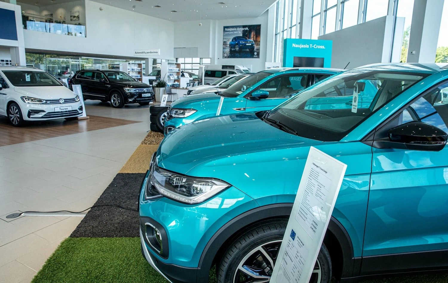 Rinką 2020-aisiais varžė sutrikęs naujų automobilių tiekimas. Juditos Grigelytės (VŽ) nuotr.