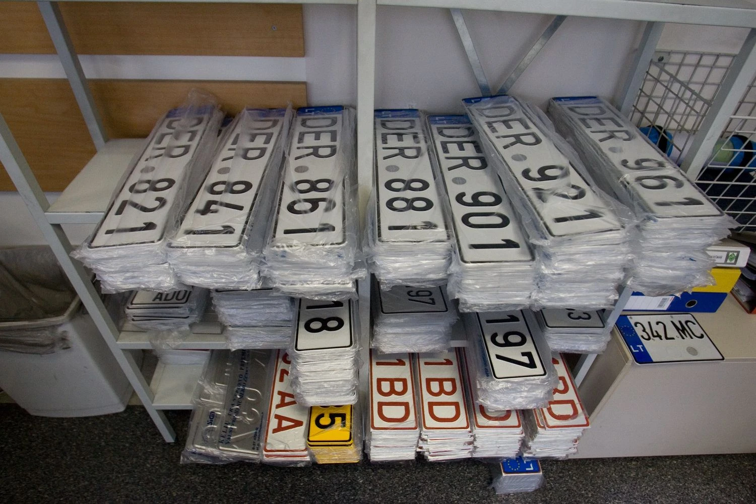 „Regitra“ praneša apie 2018 m. atpigsiančius valstybinius numerius. Vladimiro Ivanovo (VŽ) nuotr.