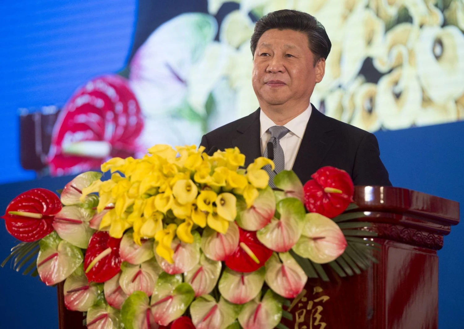 Xi Jingpingas buvo vienbalsiai perrinktas antrajai kadencijai. Saulio Loebo, „Reuters“ / „Scanpix“ nuotr.