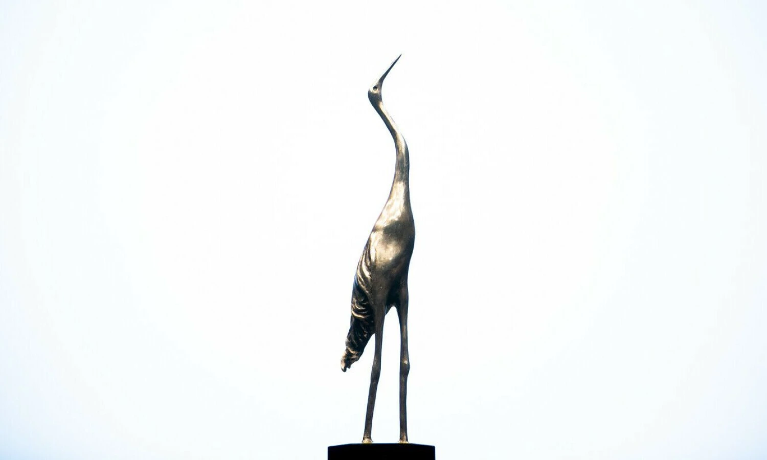 „Sidabrinės gervės“ statulėlė. Žygimanto Gedvilos („15min“ / „Scanpix“) nuotr.