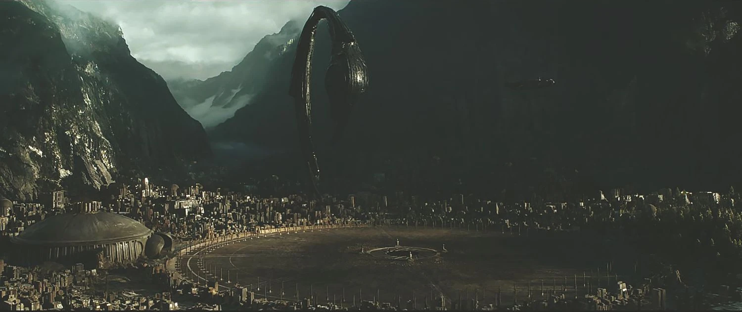 Įsidėmėkite šį kadrą. Jis iš vienintelės įdomios minutės trukmės scenos. Visa kita – nuobodu. imdb.com nuotr.