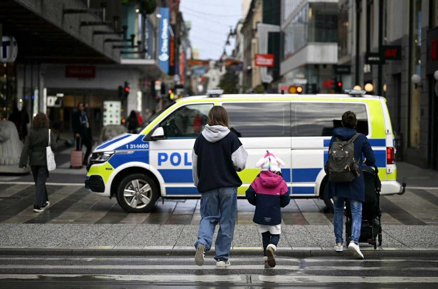 Šiais metais iki spalio pabaigos Švedijoje įvyko 48 mirtini susišaudymai. Praėjusiais metais susišaudymų buvo rekordiškai daug – 62, o 2021 m. – 45. Antti Aimo-Koivisto (LEHTI / SIPA / „Scanpix“) nuotr.