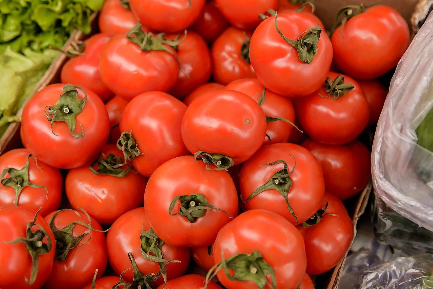 Jei Rusija paskelbs embargą Turkijai, maisto produktai šalyje toliau brangs – jų tiesiog nebeliks iš kur įvežti. Vladimiro Ivanovo (VŽ) nuotr.