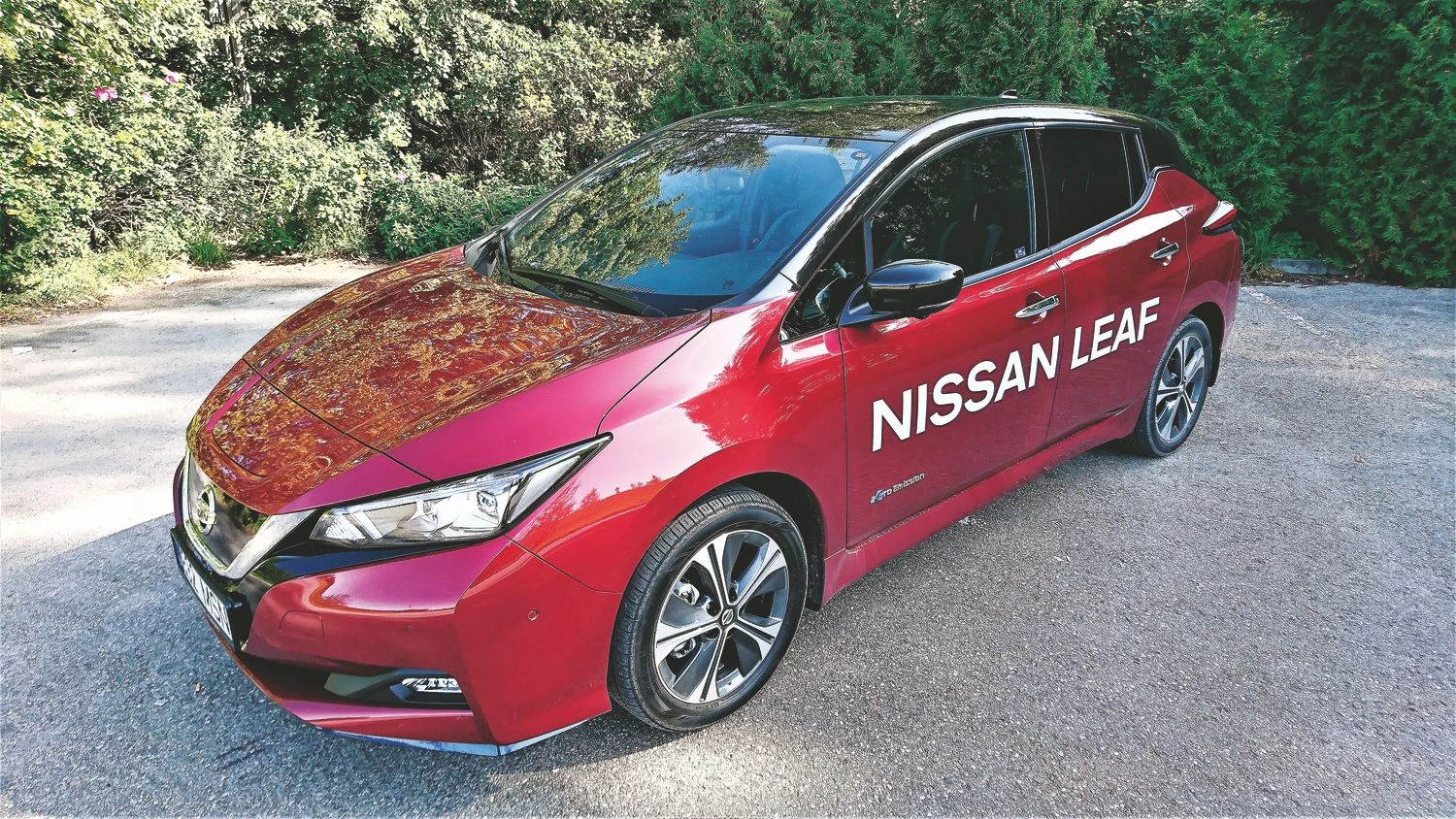 Naujasis „Leaf E+“ nesustodamas gali įveikti 385 km atstumą. Lino Butkaus (VŽ) nuotr.