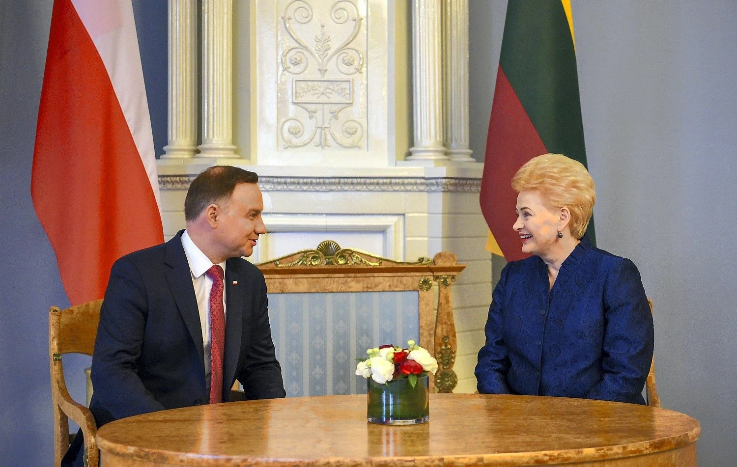 Prezidentė Dalia Grybauskaitė susitiko su Lenkijos prezidentu Andrzejumi Duda. Roberto Dačkaus (Prezidento kanceliarija) nuotr. 