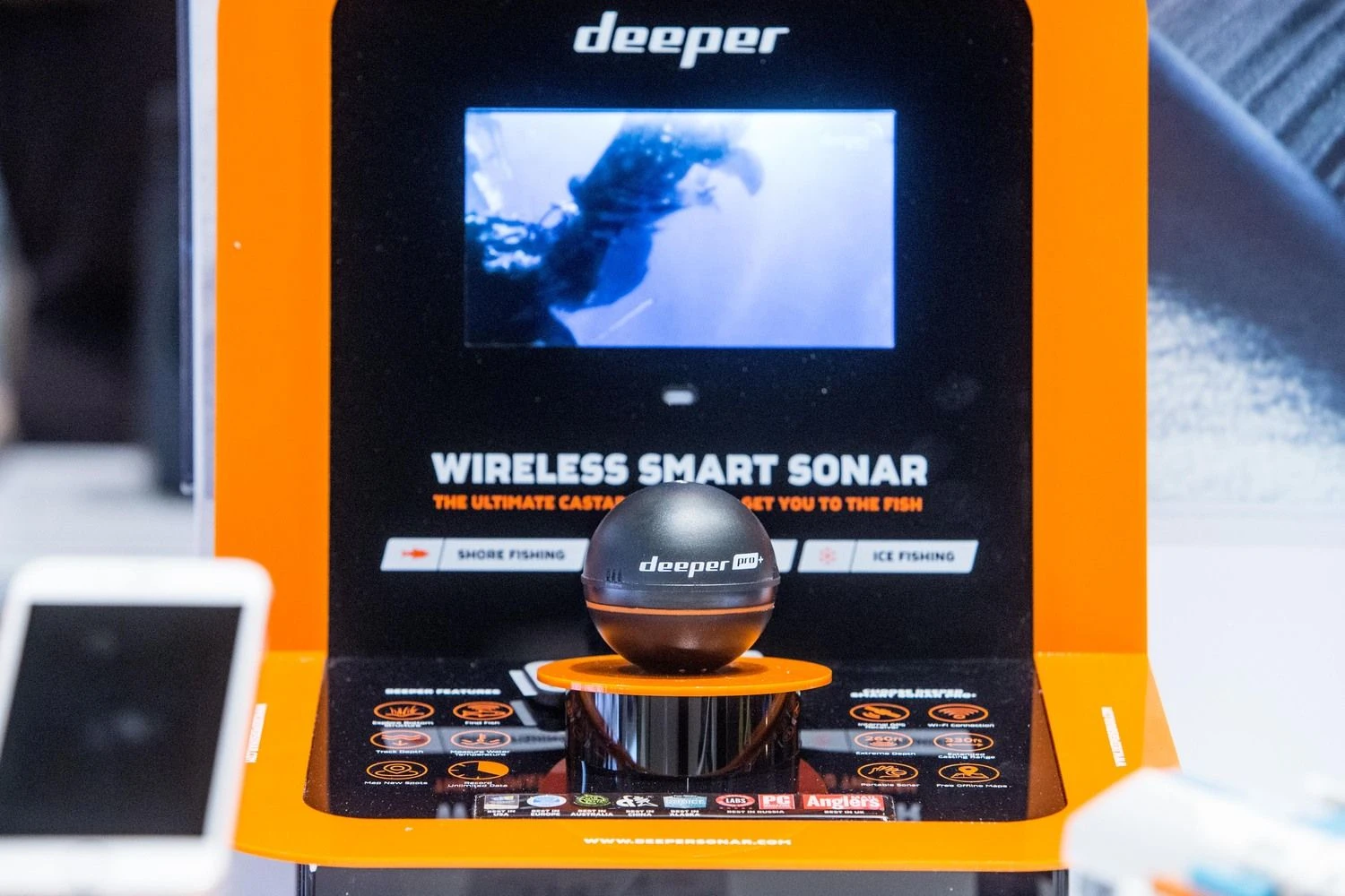 „Deeper“ išmanusis žvejybos sonaras.  Juditos Grigelytės (VŽ) nuotr.