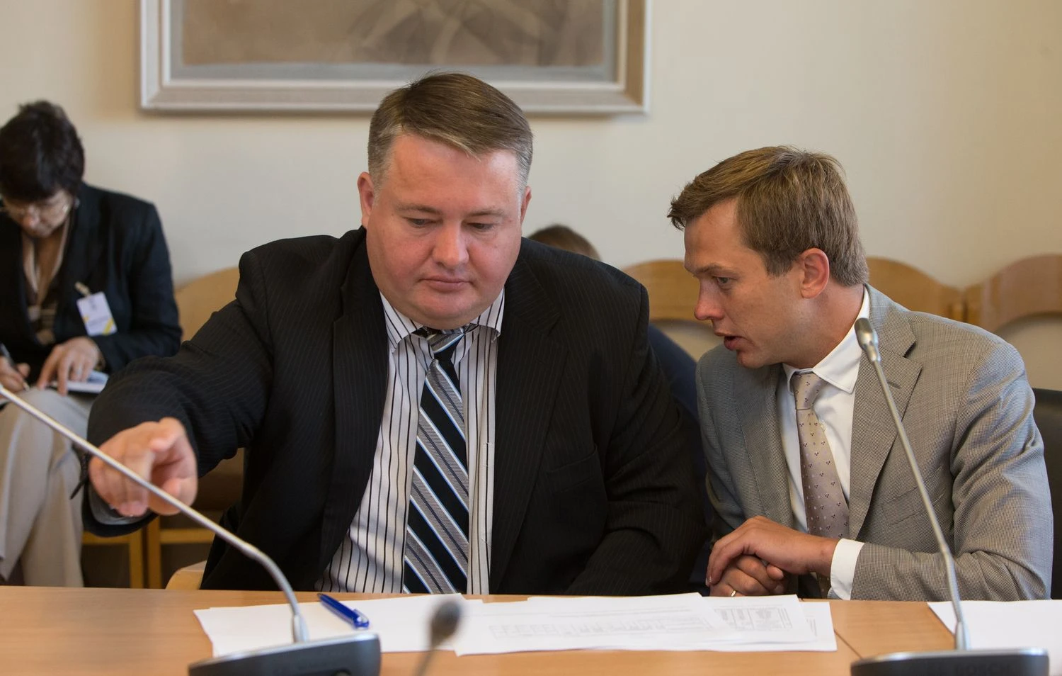 Dalies mažumos akcininkų akcijas perka Roberto Pažemecko (kairėje), „Žemaitijos pieno“ generalinio direktoriaus, valdoma įmonė „Baltic Holdings“. Juditos Grigelytės (VŽ) nuotr.