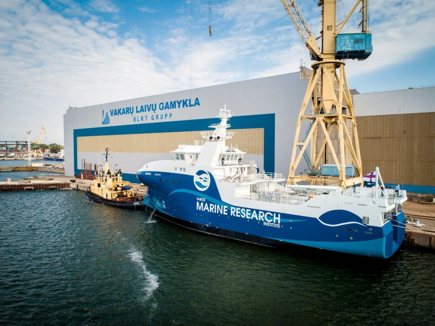 Naujausias AB „Vakarų laivų gamykla“ įmonių grupės projektas – pastatytas ir dalinai įrengtas 54 m ilgio ir 13,6 m pločio mokslinių tyrimų laivas, kuris padės tirti vandenynus ir išsaugoti žuvų atsargas ateities kartoms.