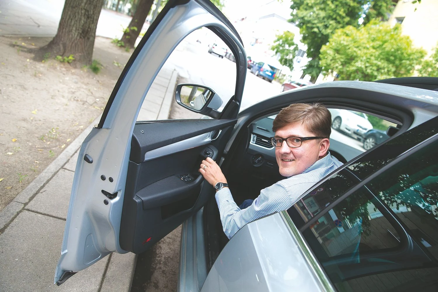 Einoras Čiagus, UAB „Mobility Lietuva“ vadovas, sako vylęsis, kad Lietuvos verslo naudojami automobiliai – keleriais metais jaunesni. Vladimiro Ivanovo (VŽ) NUOTR.