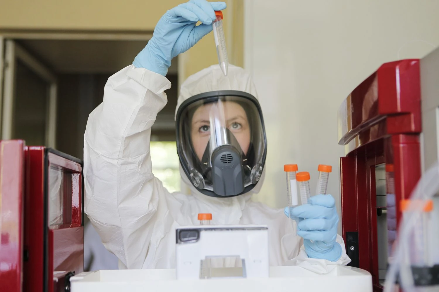 Rusija skelbia, kad vakcinos „Sputnik V“ veiksmingumas siekia 92%. „Cover-images“/„Scanpix“ nuotr. 