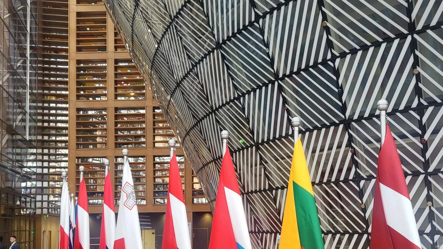 Europos Komisijos būstinė Briuselyje. null