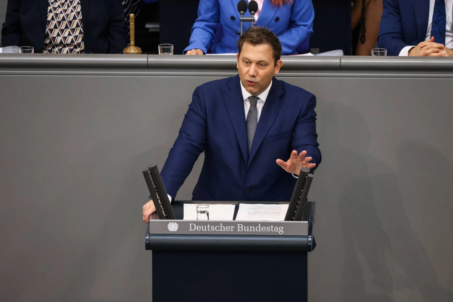 Larsas Klingbeilis, Vokietijos finansų ministras. Liesos Johannssen („Reuters“ / „Scanpix“) nuotr.