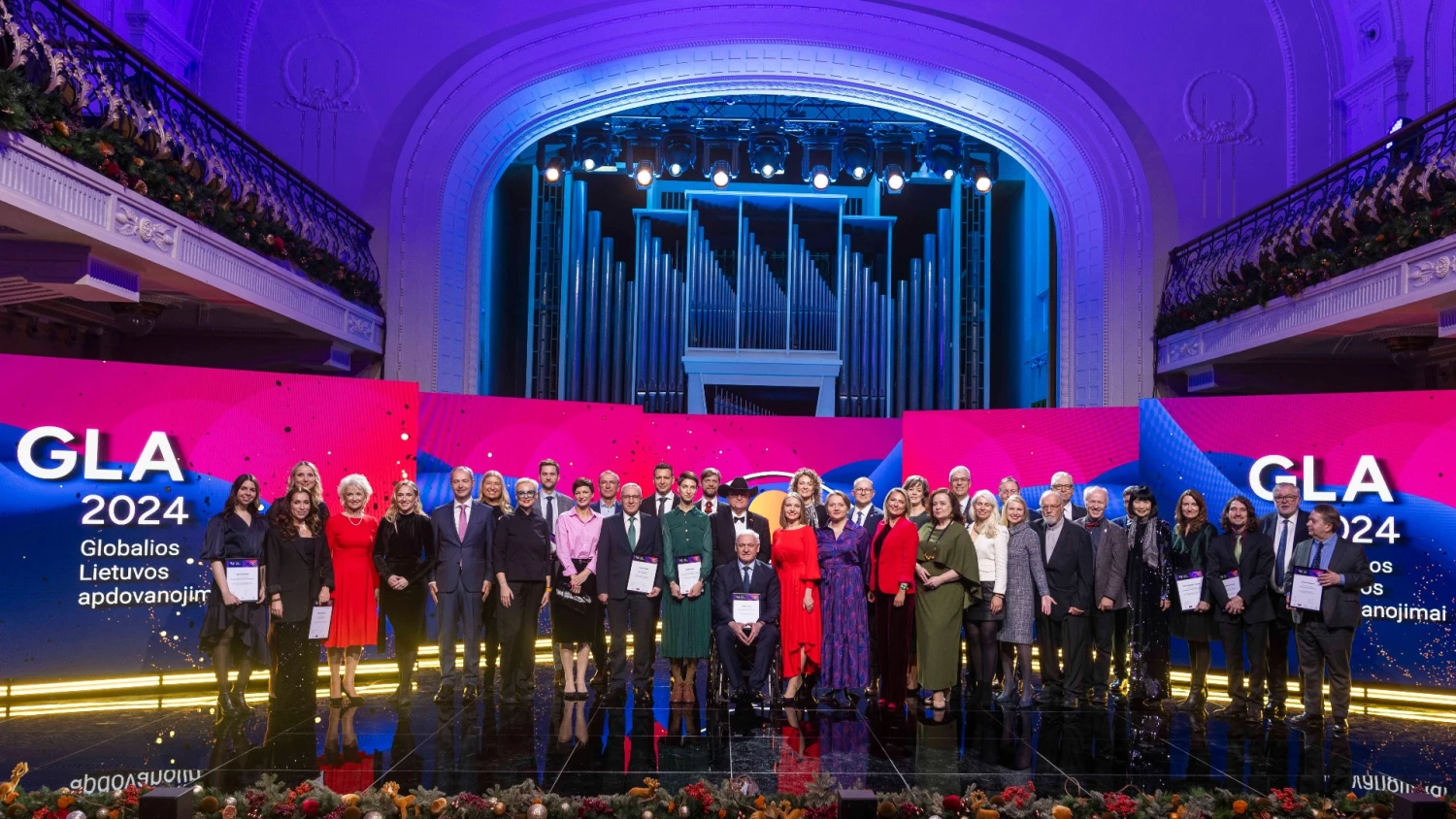 Globalios Lietuvos lyderių apdovanojimų akimirka. Organizatorių nuotr.