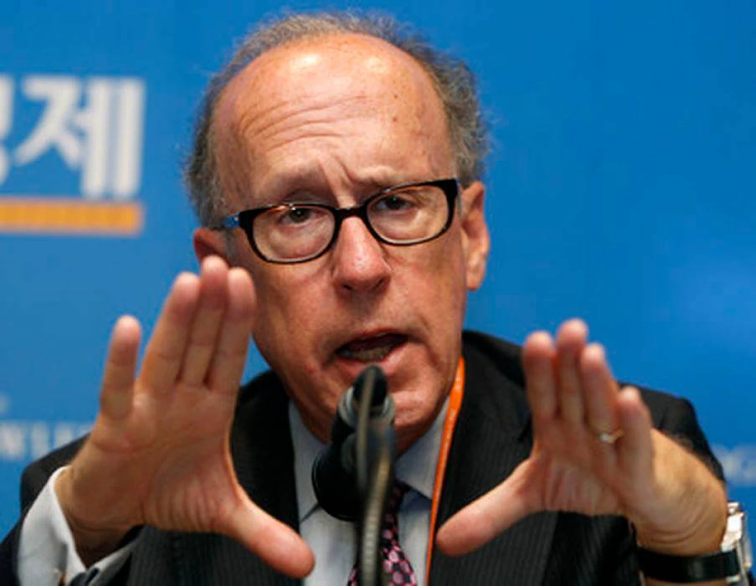 Stephenas S. Roachas, Jeilio universiteto dėstytojas, buvęs „Morgan Stanley Asia“ valdybos pirmininkas. „Reuters“ /„Scanpix“ nuotr.