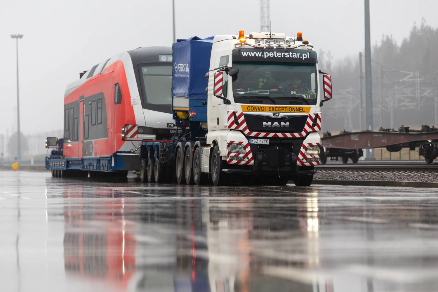 Į Lietuvą atvežtas naujas „Stadler“ traukinys. LTG nuotr.